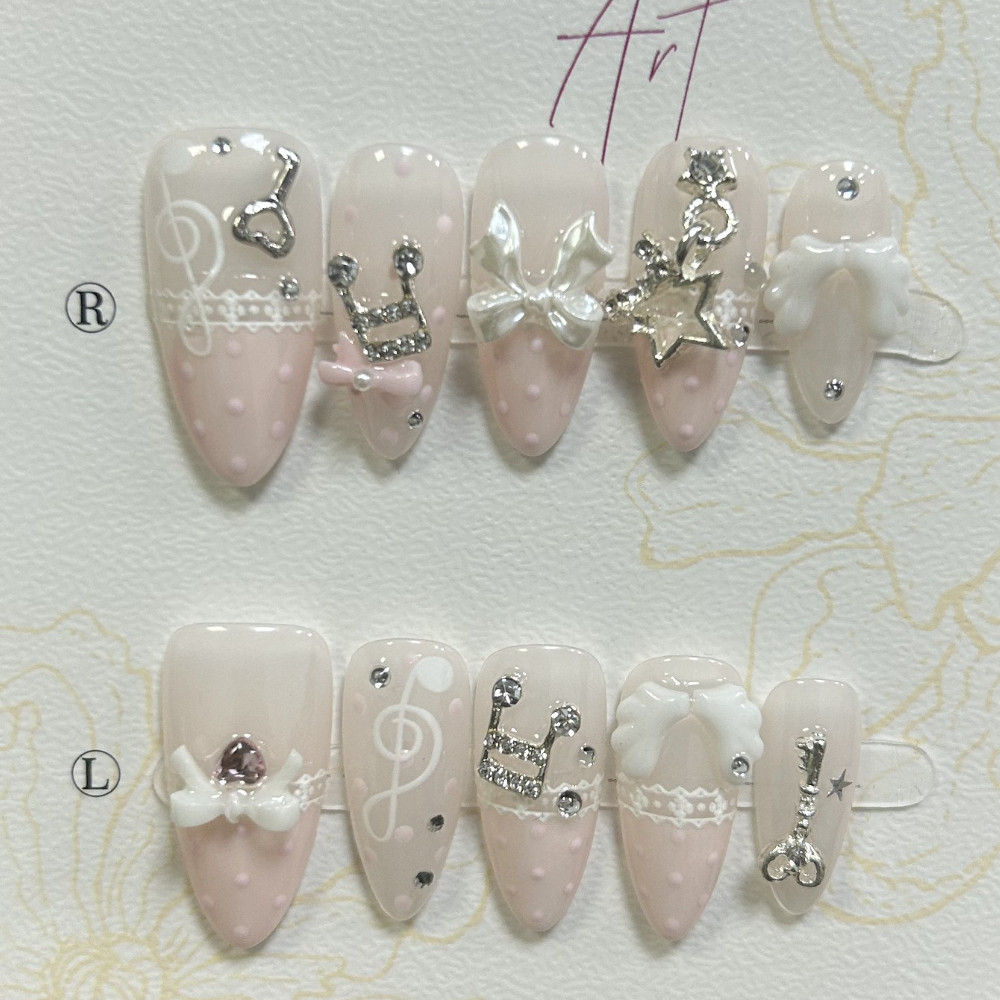 10 Pieces Retro Cute 3D Butter - огляд і ціна Nail Art French Nails